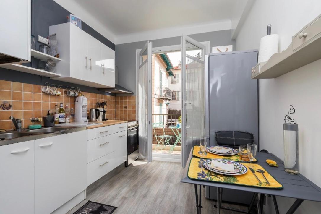 Appartement Beau 3 pièces, 7 pers, 2 terrasses, centre, calme, sécurité à Nice Extérieur photo